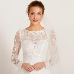 Robe De Mariée Bohème Chic -Soiree Blanche Boutique tmp60i5yhgt