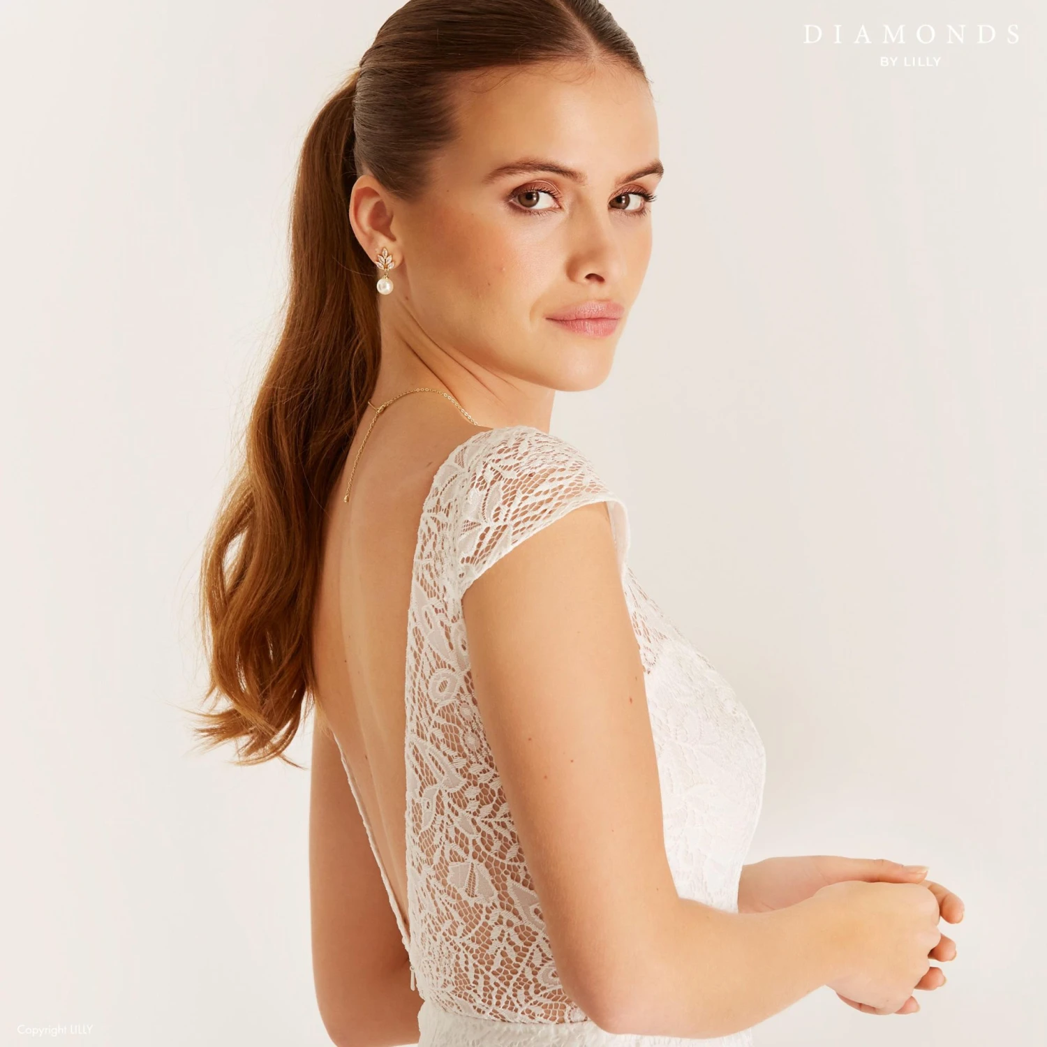 Robe De Mariée Champêtre Courte Robe De Mariée Champêtre Courte -Soiree Blanche Boutique tmp8jedd5o2