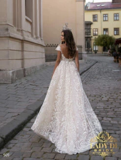 Robe De Mariée A Dentelle Florale Elégante Avec Perles -Soiree Blanche Boutique wholesale Wedding dress Lady Di Bride 505 3 scaled 1