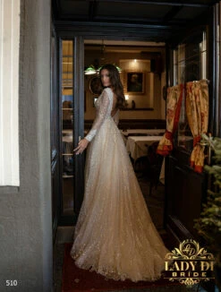 Robe De Mariée Brodée Et Etincelante -Soiree Blanche Boutique wholesale Wedding dress Lady Di Bride 510 3 scaled 1